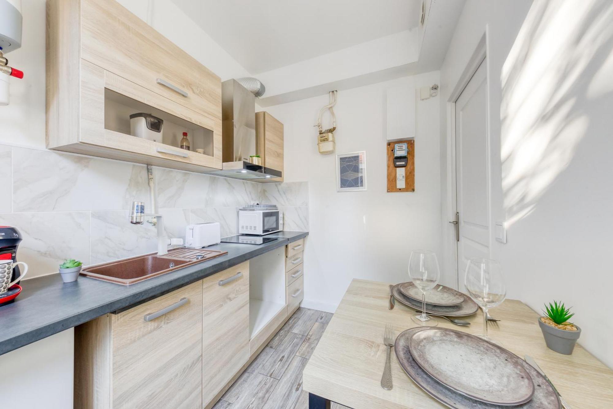 Appartement Moderne, Proche Porte De Versailles Et Gare De Clamart 말라꼬프 외부 사진